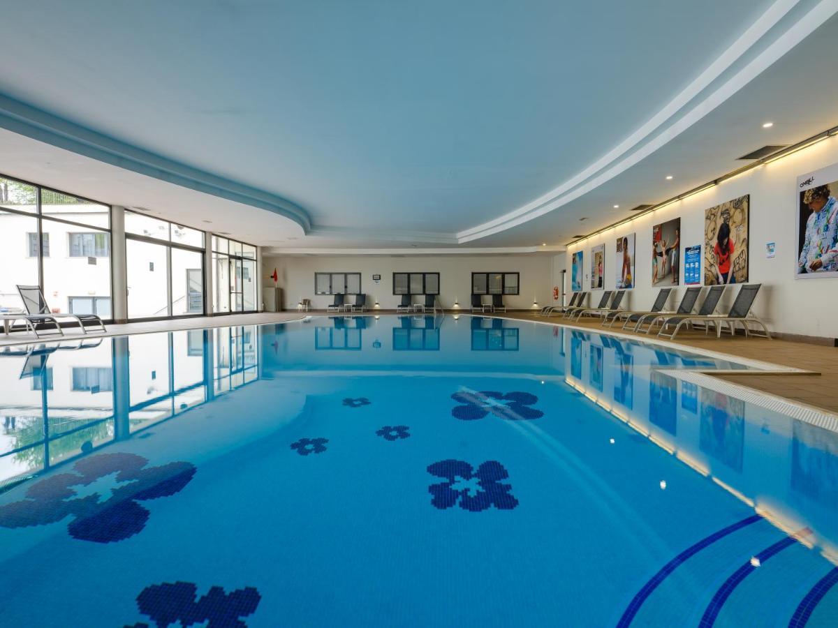 Апарт отель Golf Residenza Пескьера-дель-Гарда Экстерьер фото